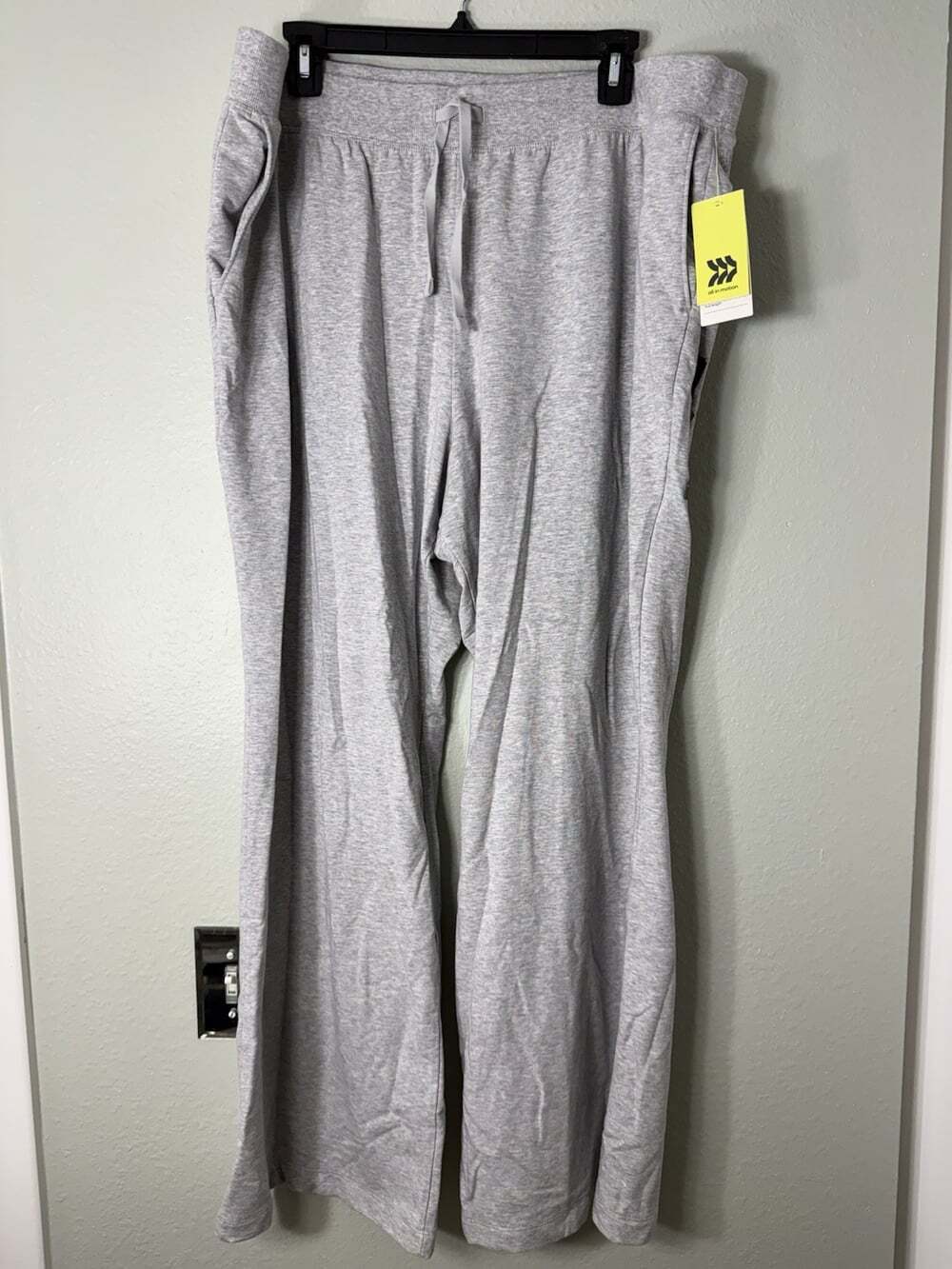 All In Motion Women’s Modal French Terry Flare Pant Heathered Gray XXL